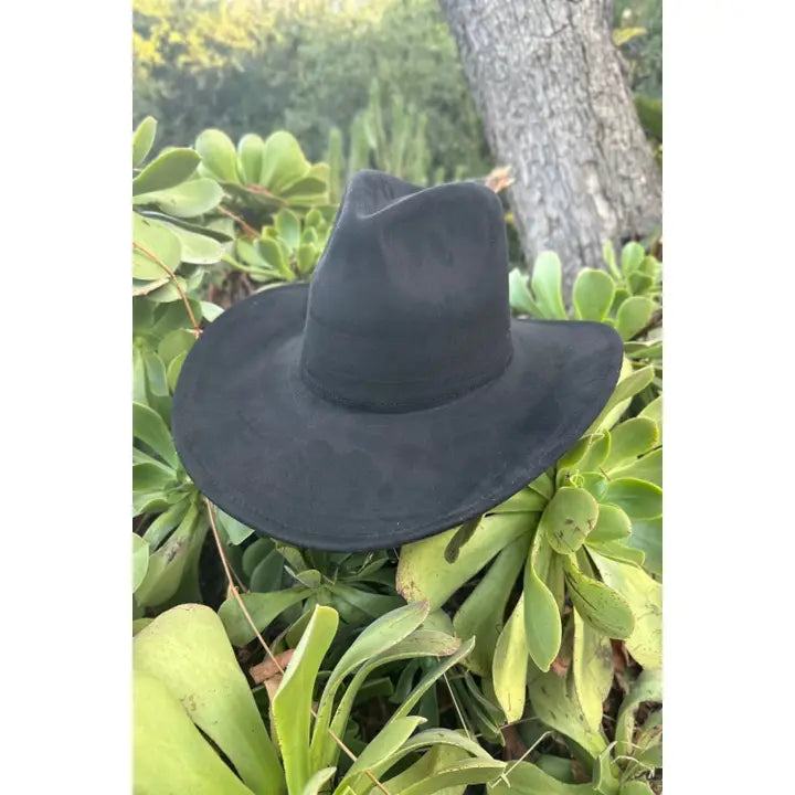Fashion Vegan Suede Cowboy/Cowgirl Hat (Black or Red)
